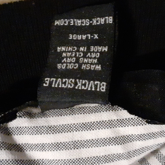 Mens XL black scale varsity jacket - Picture 5 of 6